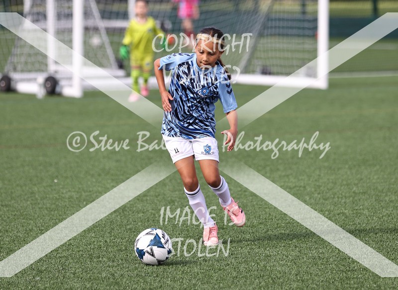 1DX30158 - Sat 13th U9 Girls