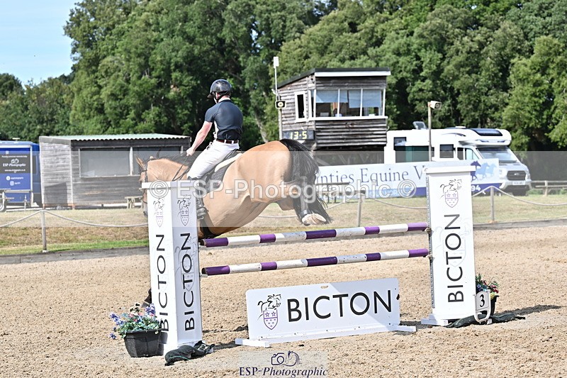 250704A-163848-12096 - Cls 23 Snr Foxhunter