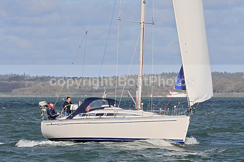 171105 ADVENTURERA - ELAN 333 1Y3A4308_Edit - 150627 AVENTUREA GBR2875L