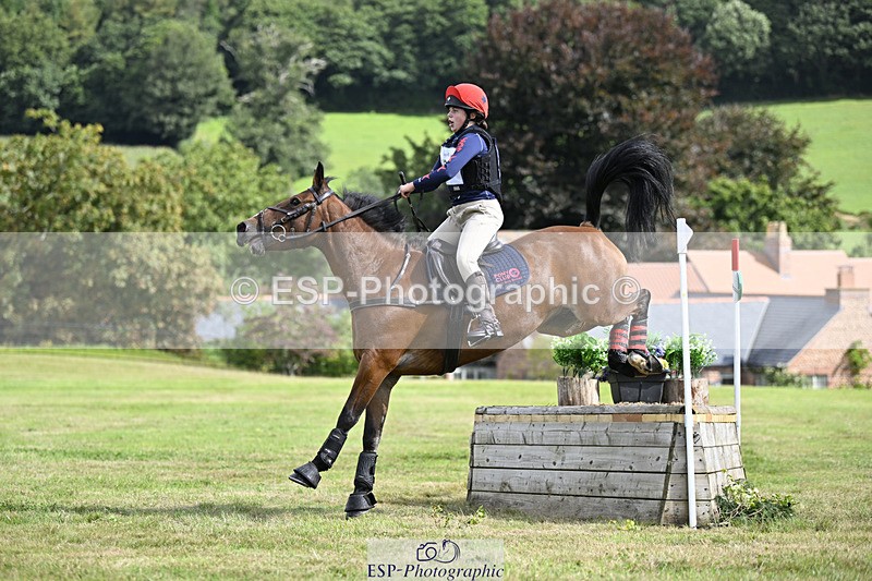 240825X-103946-31393 - 70cm XC 10.00 to 11.00