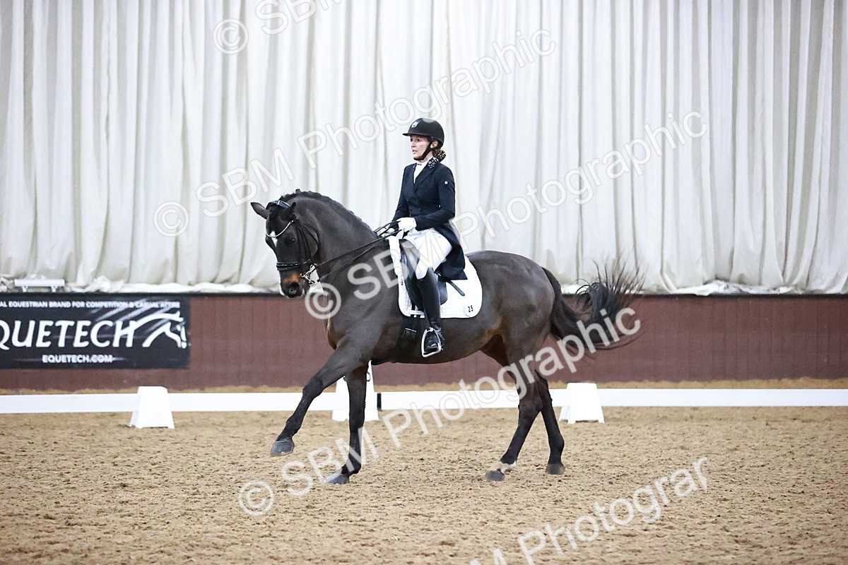 SBM_005413 - Class 18 - FEI PSG