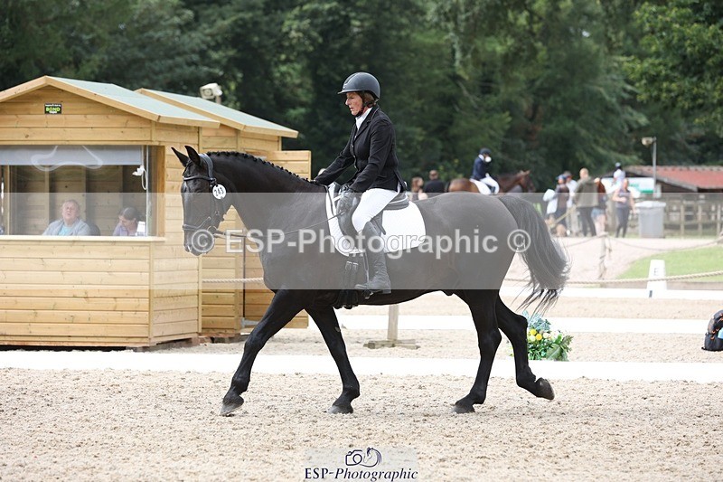 230812-123603-04051 - Cls 5 Novice Bronze 11.15 to 12.50 break