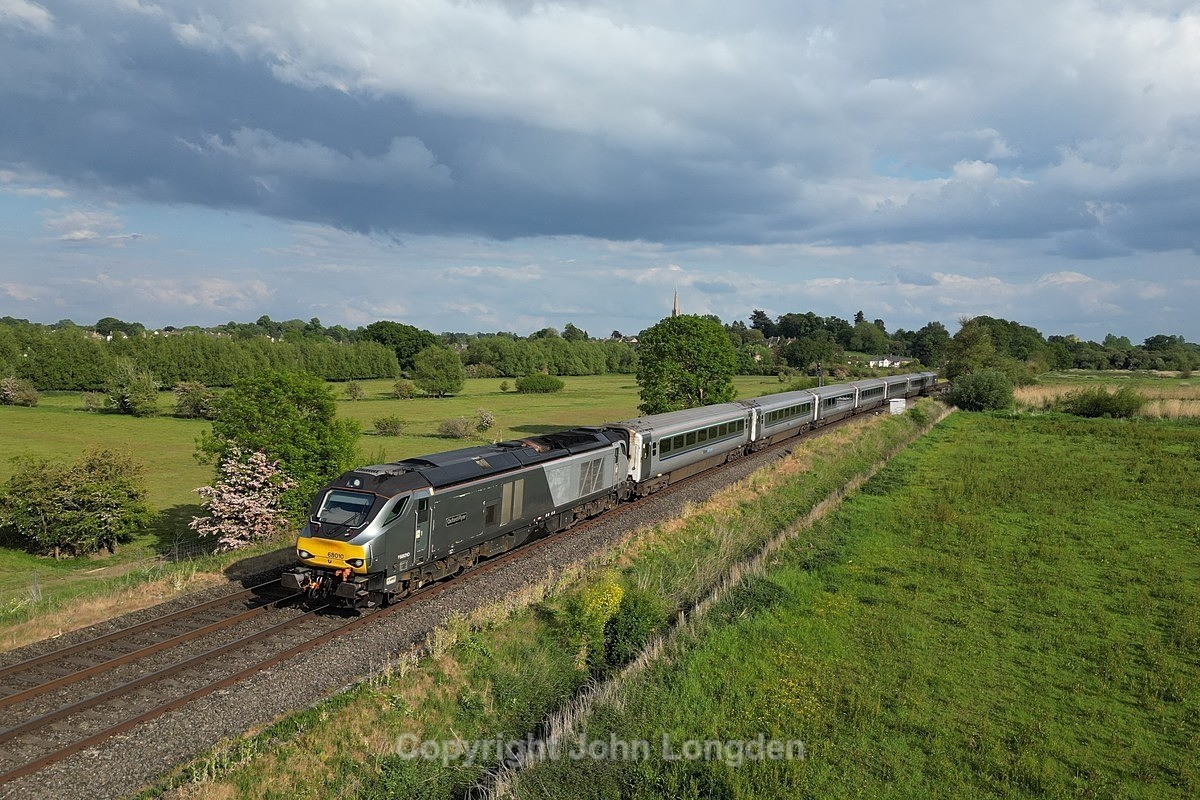 JL - 19.5.25 68010 1J49 17:07 Marylebone -Stourbridge Jn, Kings Sutton - Latest shots