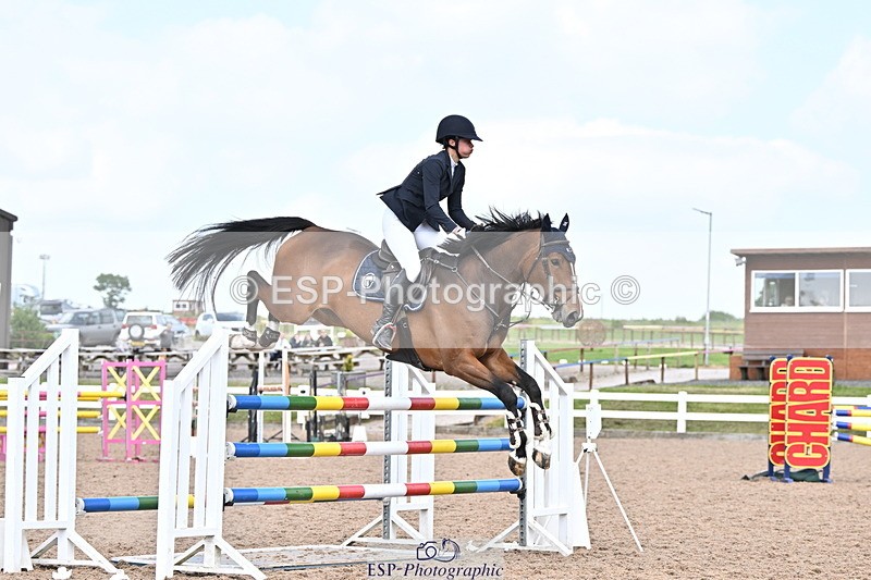 240605A-154430-00953 - Cls 5 Foxhunter and 1.20m Open