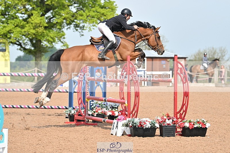 240512A-103833-17326 - Cls 48 National 1.30m Open