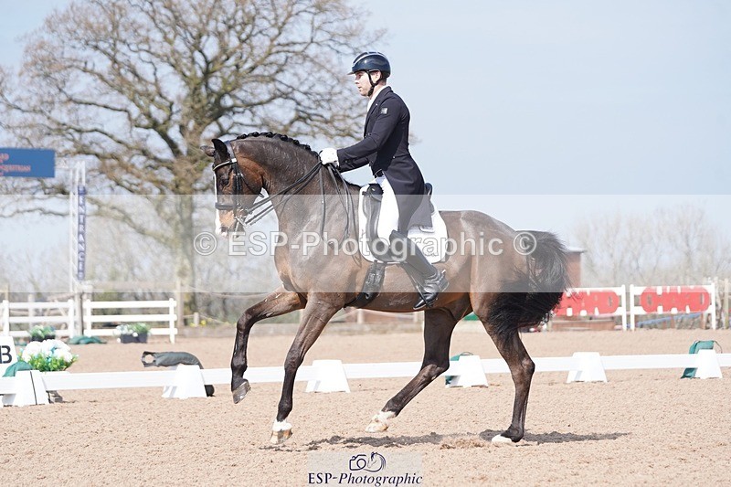 250404-121150-05606 - 032-Darren.Hicks-Sir.Robinson