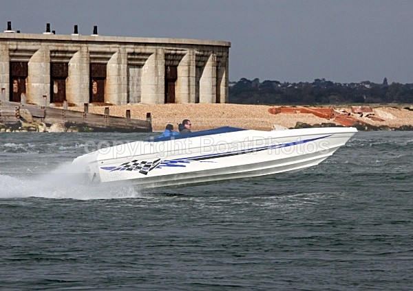 091017 PHANTOM IMG_2992 - Racing Powerboats