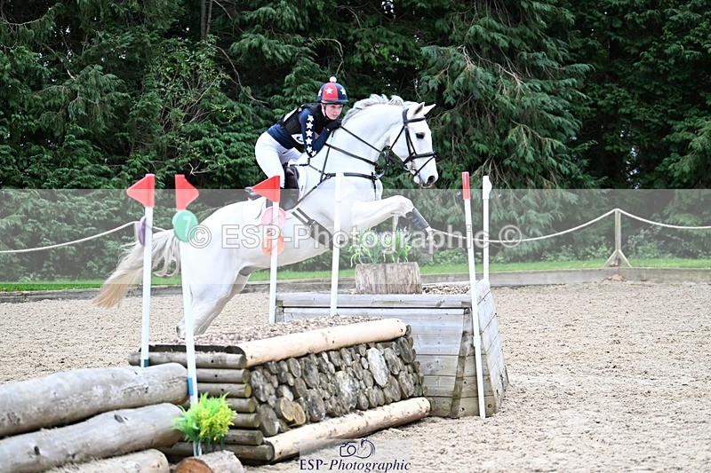 241117-143355-04638 - Cls 3 90-95cm 14.00 to 15.00