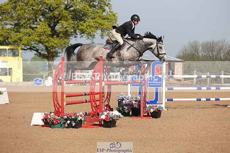 240511A-093437-11132 - Cls 32 Foxhunter