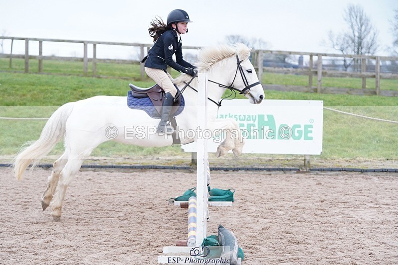 250209-134338-01979 - Cls 30+31 Stepping Stones and Winter-Summer