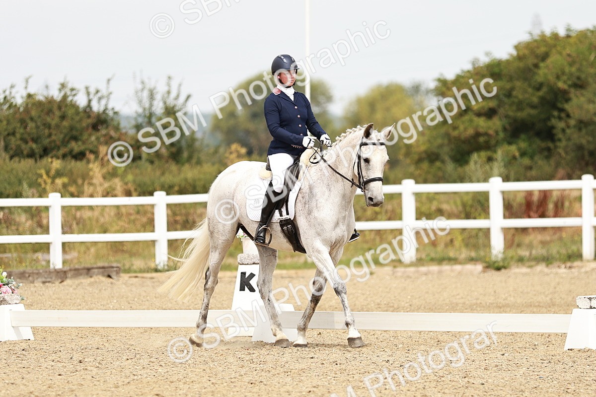 SBM_002995 - Class 6 - Novice 6 Silver - 11.34-12.20