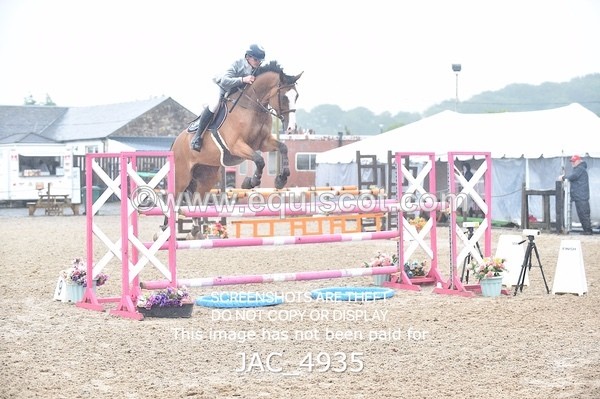 JAC_4935 - CLASS 16 SUN Senior Newcomers/ 1.10m Open
