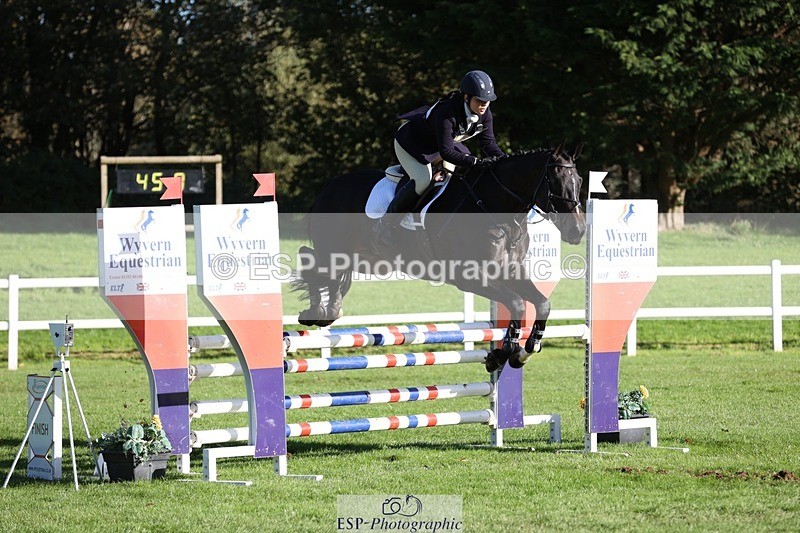 231022-103753-24640 - 671-KILCLOGHER.DAWSON-Lucy.Griffiths-TrotUp+SJ