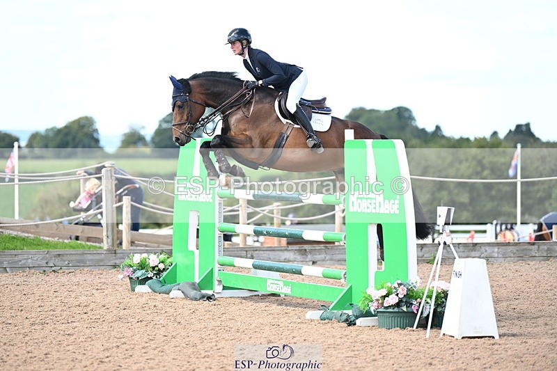 240913A-125346-04441 - Cls 15 Snr Foxhunter