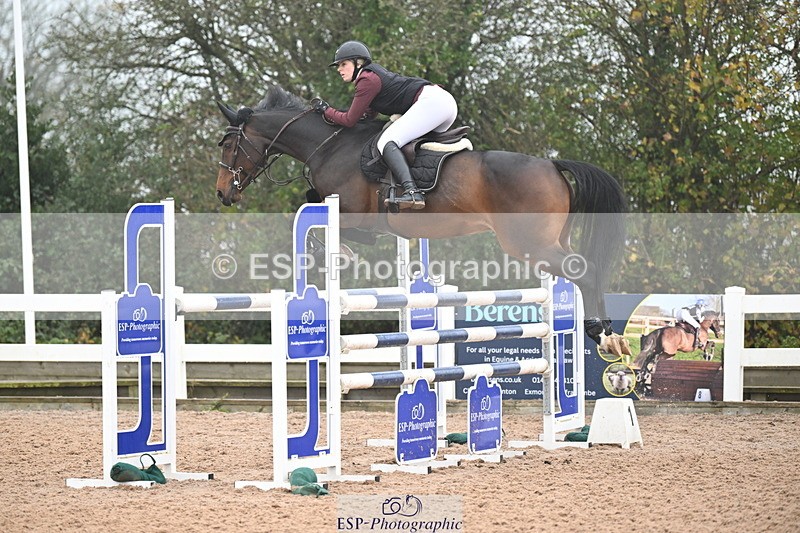 241102A-121335-04502 - SAT Cls 15 Foxhunter and 1.20m Open
