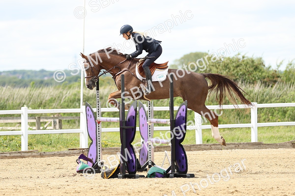 SBM_001441 - Class 5 - Senior Foxhunter - 1.20m