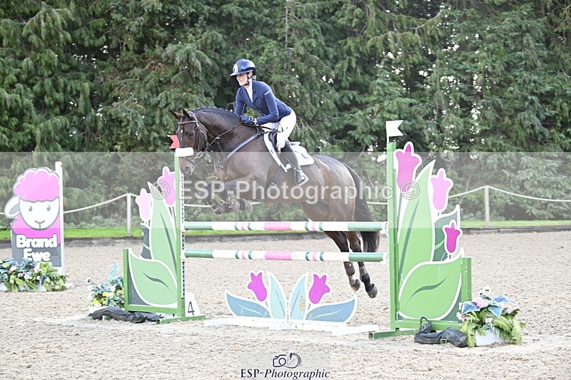 251025A-100914-18030 - A-007-Maja.Hullah