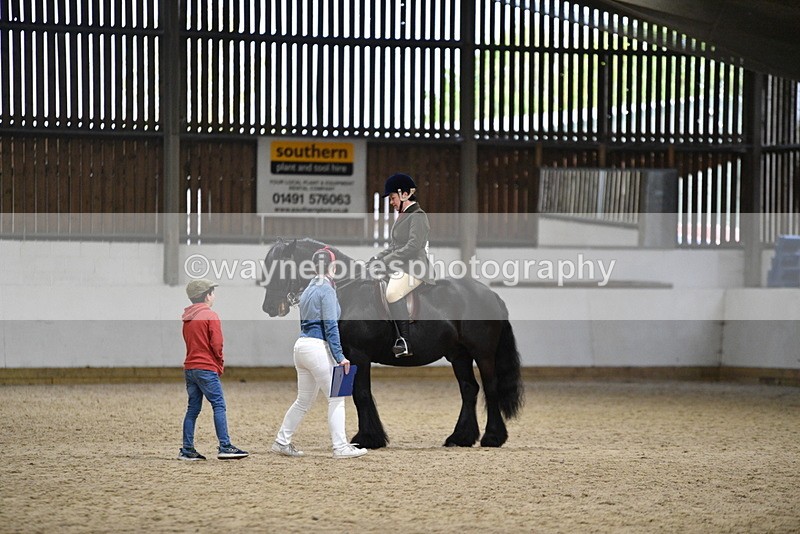 WJ5_7506 - Class 12 Ridden M&M