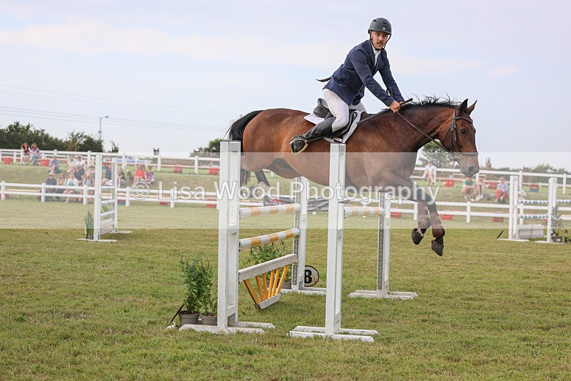 3E7A1145 - Class D: Showjumping Senior Newcomers/1.10m open