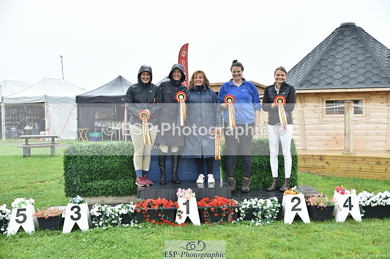 240901A-204412-11352 - 100 Presentation