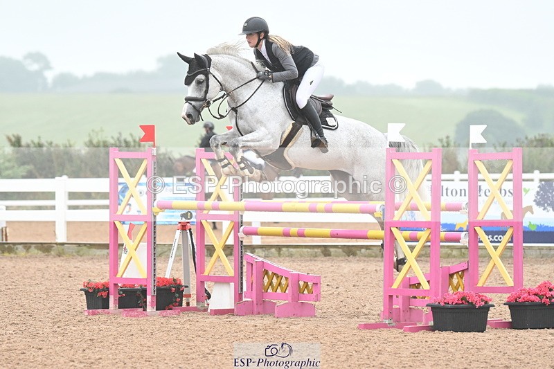 240720A-112606-14464 - Cls 11, 1 Star Bronze Tour 1.15m