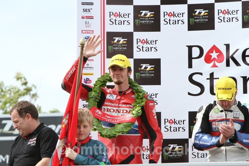 TT148607 - Senior TT Podium