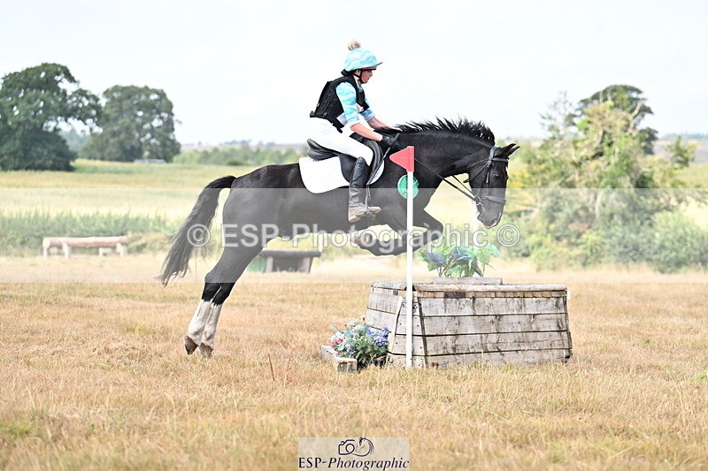 250824A-131224-37016 - 2086-Natalie.Squire-Charcoal