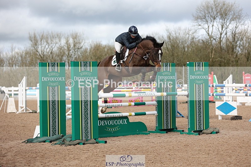 240223A-125523-01271 - Cls 5 Newcomers and 1.10m Open