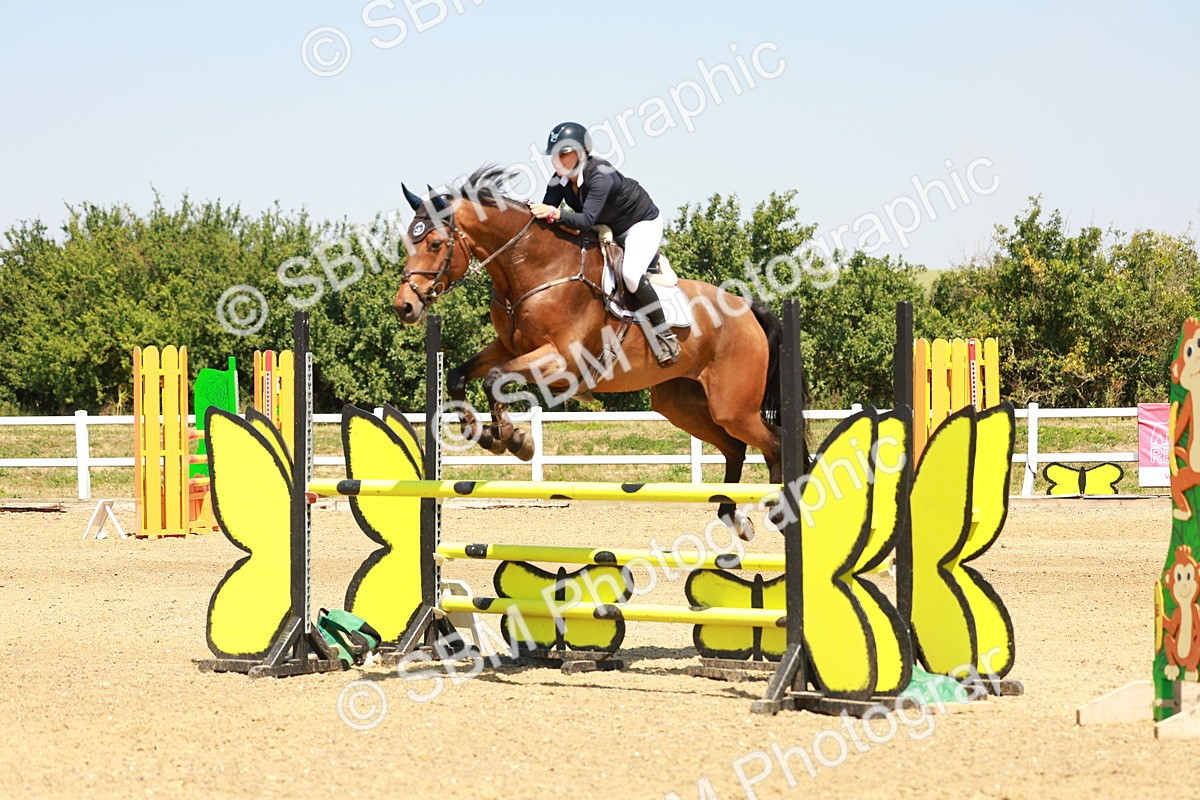 SBM_001635 - Class 4 - Senior Newcomers - 1.10m