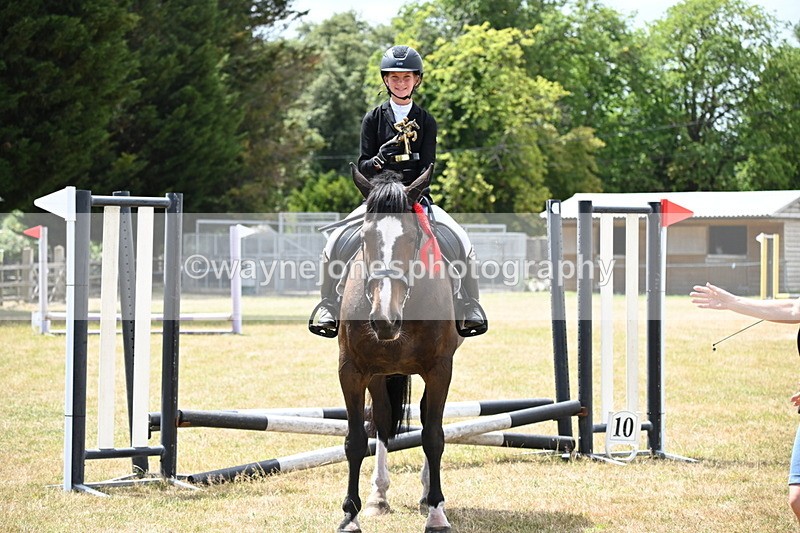 WJ6_5537 - Class 12 Minimus Jumping 45cm