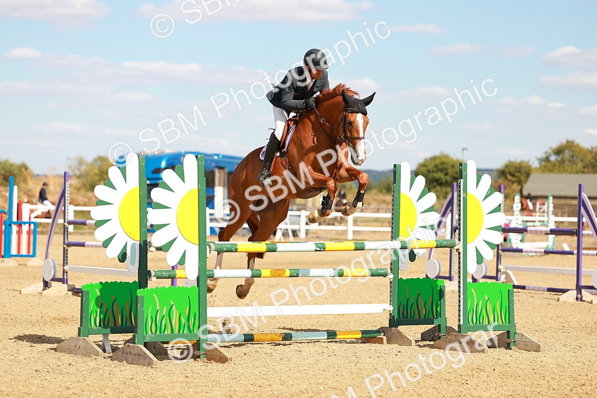 SBM_007516 - Class 5 - Senior British Foxhunter - 1.20m
