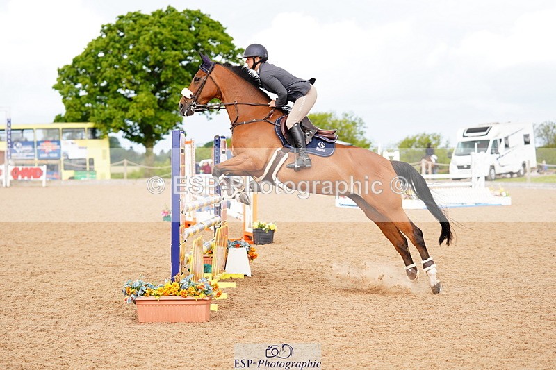 240526A-111524-07772 - Cls 26 Chard Equ 1.05m and 1.10m Grand Prix