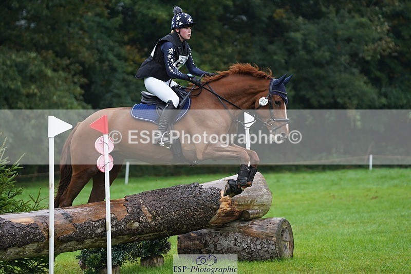 231021-104446-13864 - 643-MIH.TOPGUN-Ellie.Nicholson-SC+XC