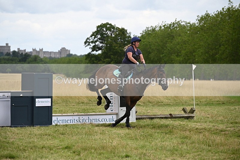 WJ6_4669 - Time at Jump 13:04 to 13:34