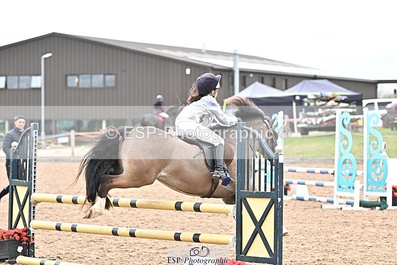 250414-103412-00143 - 80cm Round 1