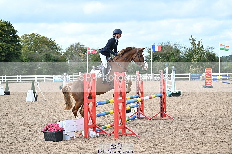 241005A-114834-03564 - SAT Cls 17 95cm Amateur Quali