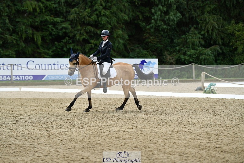 250718A-122927-01472 - 141-Chloe.Dunn-Towerhill.Shamie