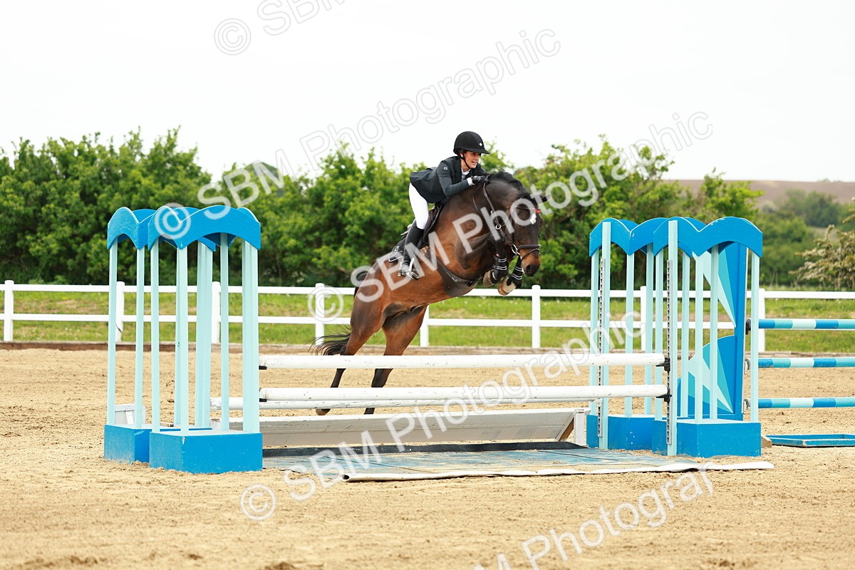 SBM_001123 - Class 4 - Senior Newcomers - 1.10m