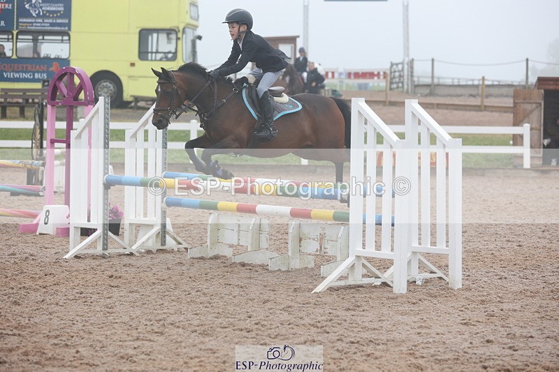 240630A-085312-11336 - Cls 30 British Novice and 80cm Open