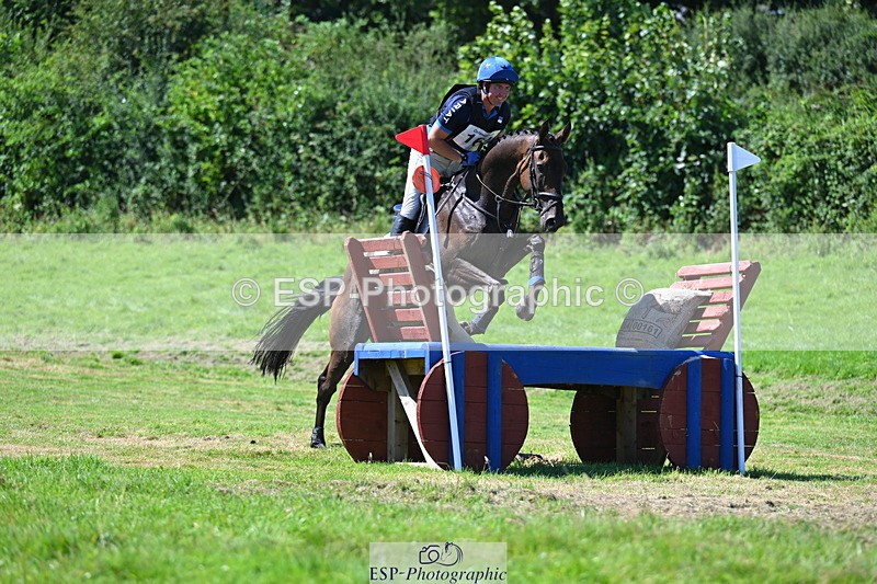 240811A-144830-05561 - 164-