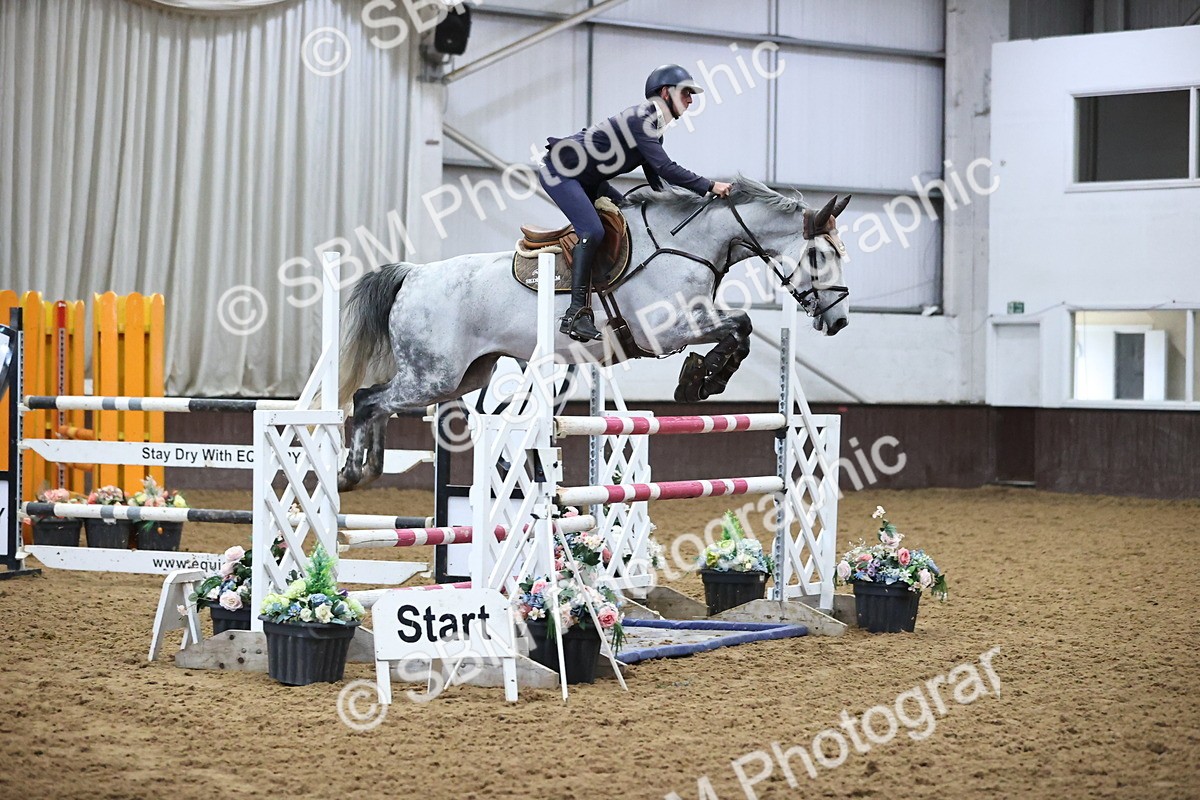 SBM_003870 - Class 12 - Senior Foxhunter 1.20m