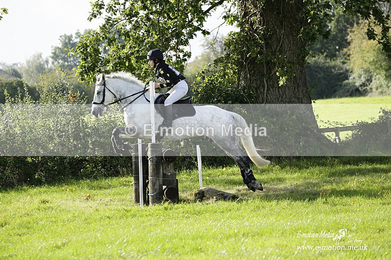  WWHT 171021 3230 - Intermediate (0.90m)  17/10/21