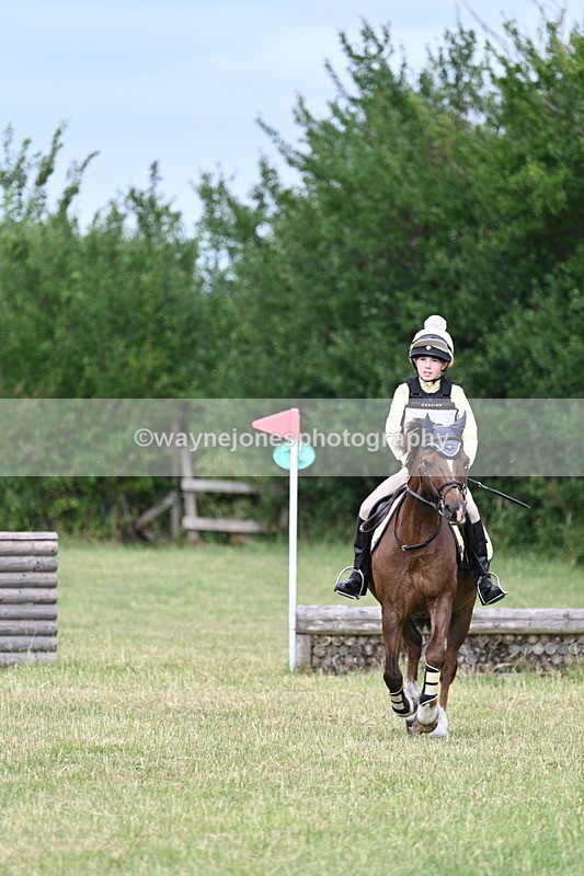 WJ7_4870 - 60cm XC Time 09:58 to 10:16