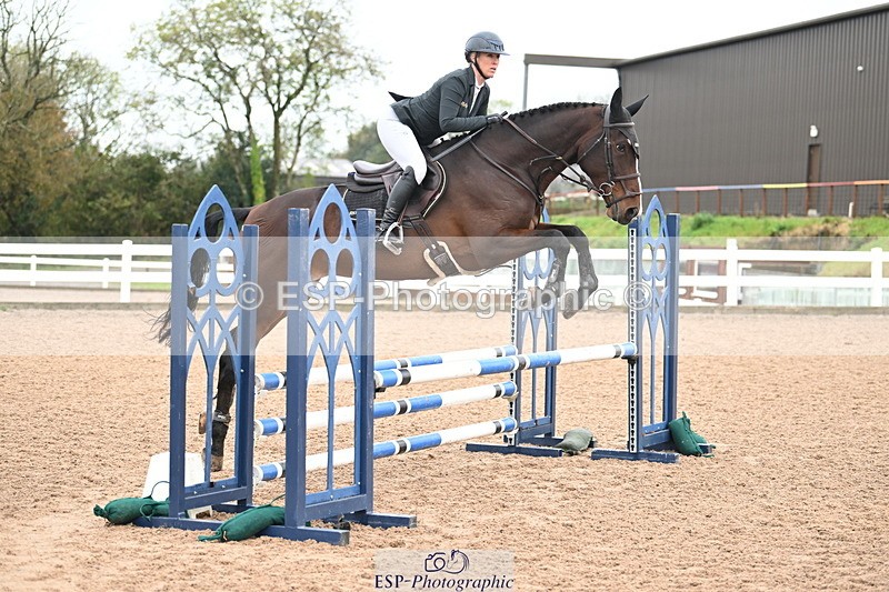 241023A-114941-00634 - Cls 1 British Novice and 90cm Open