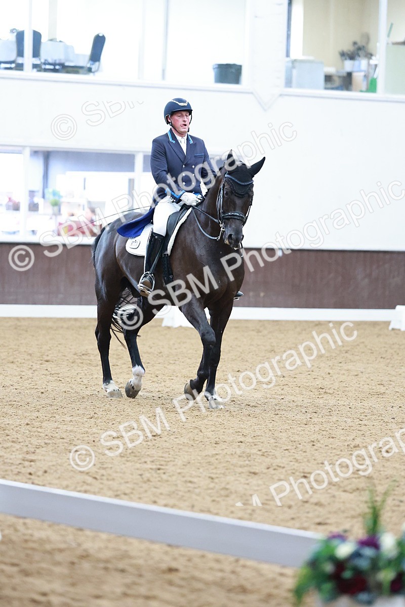 SBM_015930 - Class 5 - FEI INT II - 15.48-17.00