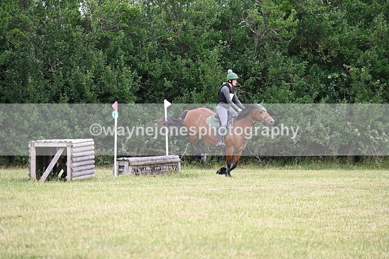 WJ6_6045 - 60cm XC Time 09:48 to 09:57