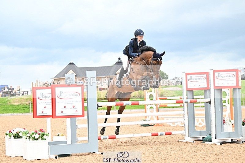 240726A-132357-01406 - Cls 3 Snr Foxhunter