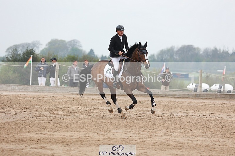 250424-121121-05261 - Cls 1 - 2 Star Small Tour