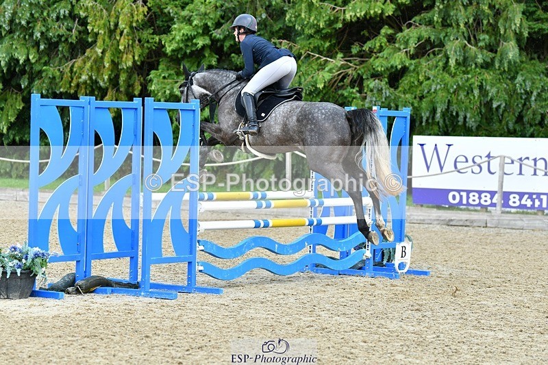 230715-092937-32233 - Cls 84 4 yr old Champ