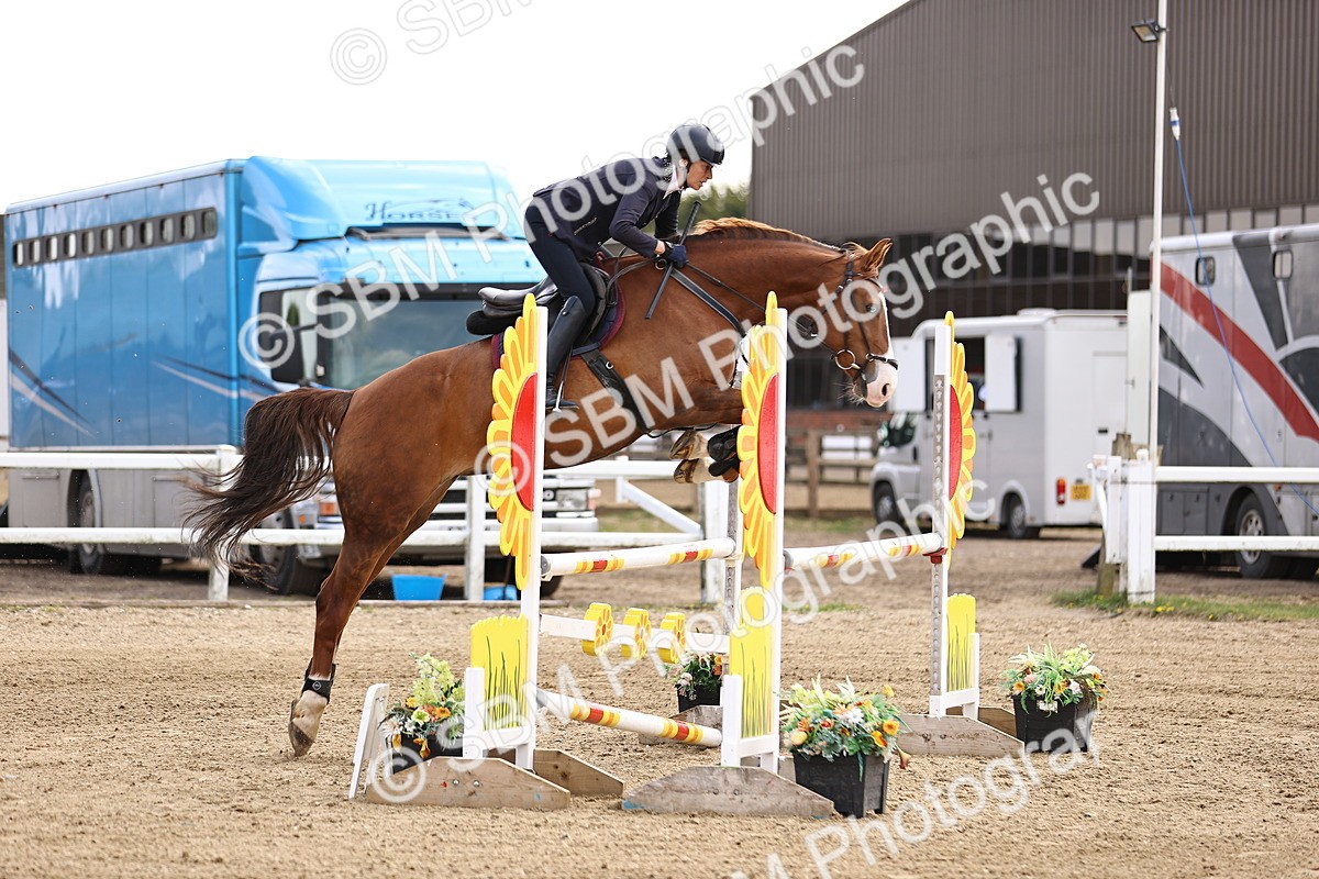 SBM_002206 - Class 11 - Senior newcomers - 1.10m